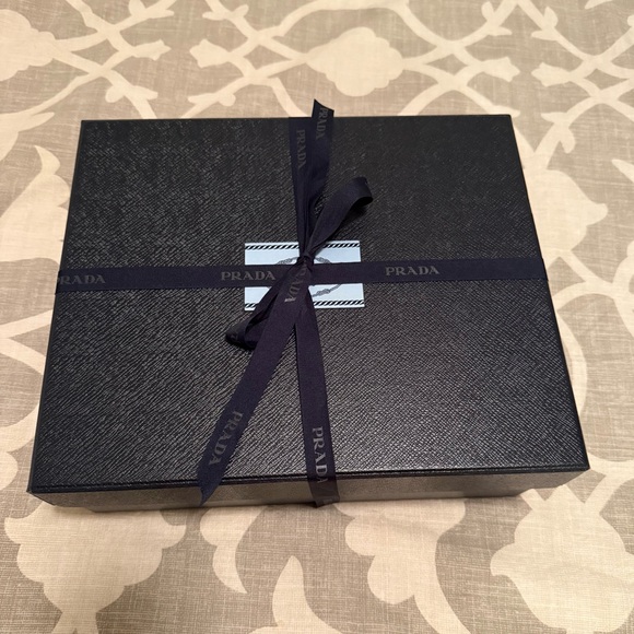 Nylon Prada Re-Edition 2000 mini-bag - Picture 4 of 14